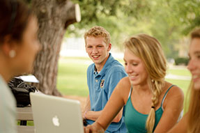 Photo of students on campus. Link to Gifts of Retirement Plans